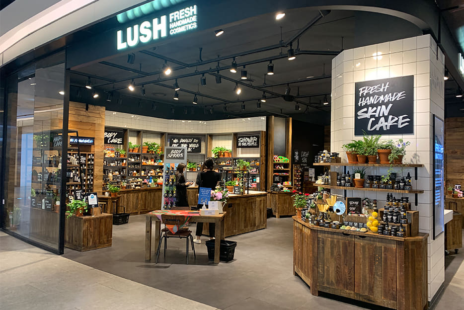 러쉬 신세계백화점 송도점 매장 이미지