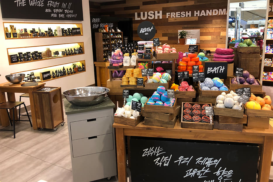 러쉬 롯데백화점 일산점 매장 이미지