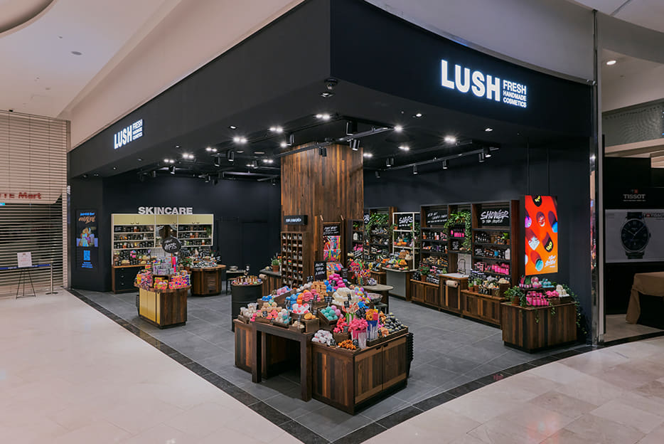 러쉬 롯데백화점 광복점 매장 이미지