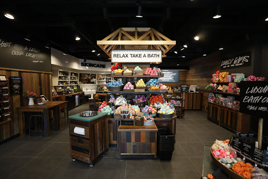 러쉬 이태원역점 매장 이미지