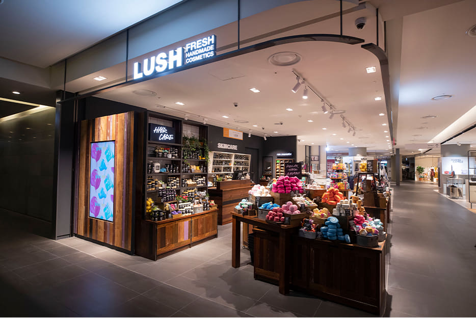 러쉬 현대백화점 디큐브점 매장 이미지