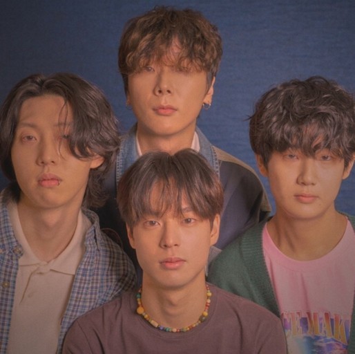 라쿠나 아티스트 이미지